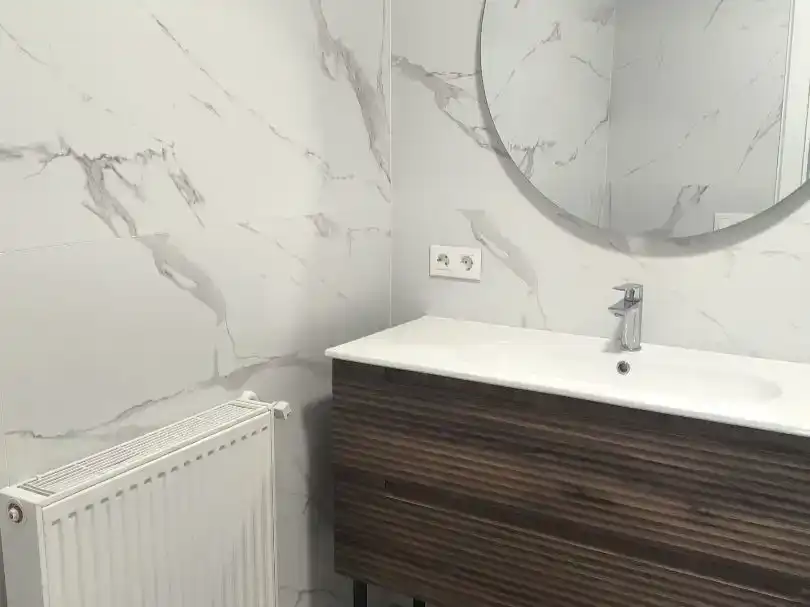 Bathroom of Flat for rent in  Logroño  with Balcony