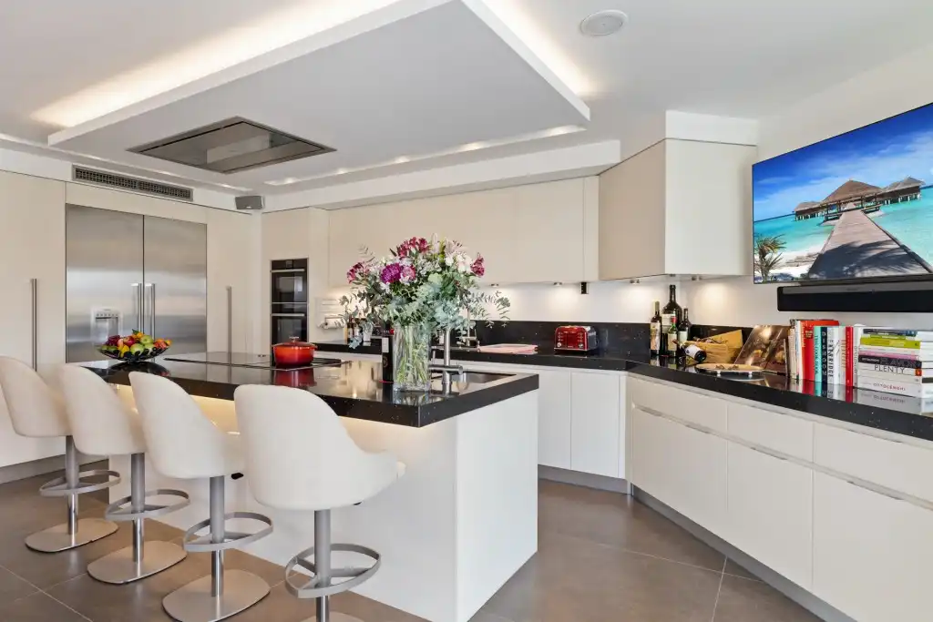 Chalet con piscina en venta en Nueva Andalucía, imagen 17