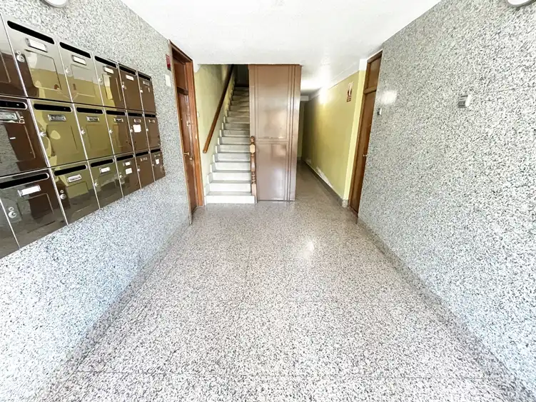 Piso en venta en Madrid con Calefacción, Lavadora y Microondas