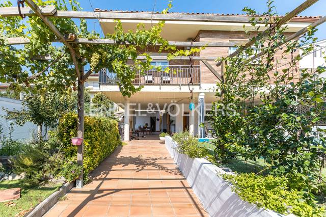 Casa-chalet en Venta en Sant Vicenç de Castellet