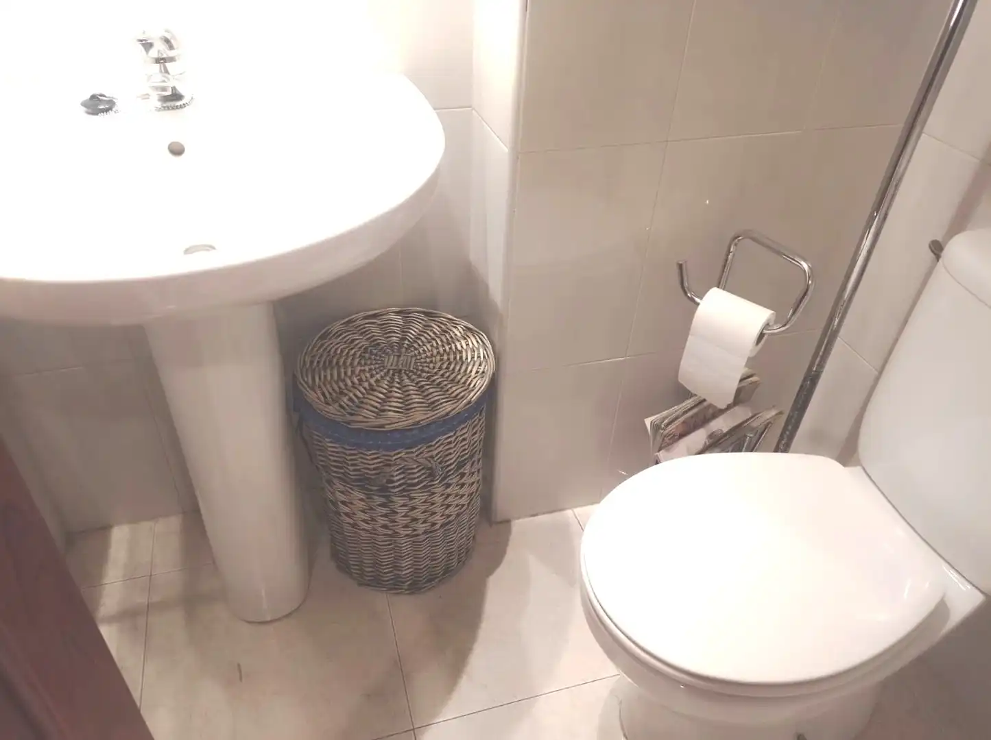 Baño de Piso en venta en Monzón con Calefacción, Terraza y Trastero