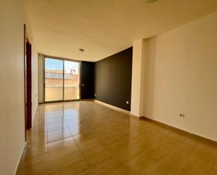 Living room of Flat for sale in Camarles  with Air Conditioner, Heating and Terrace