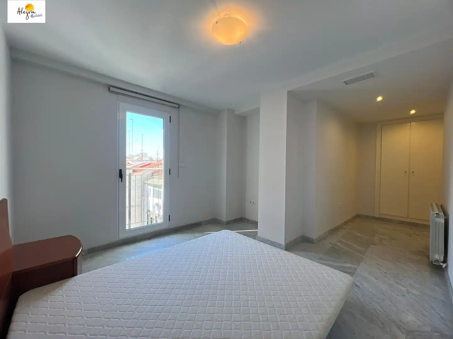 Schlafzimmer von Maisonette zum Verkauf in Valencia mit Klimaanlage, Heizung und Terrasse