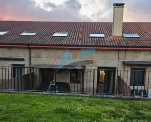 Vista exterior de Casa o xalet en venda en Coles amb Calefacció, Jardí privat i Piscina