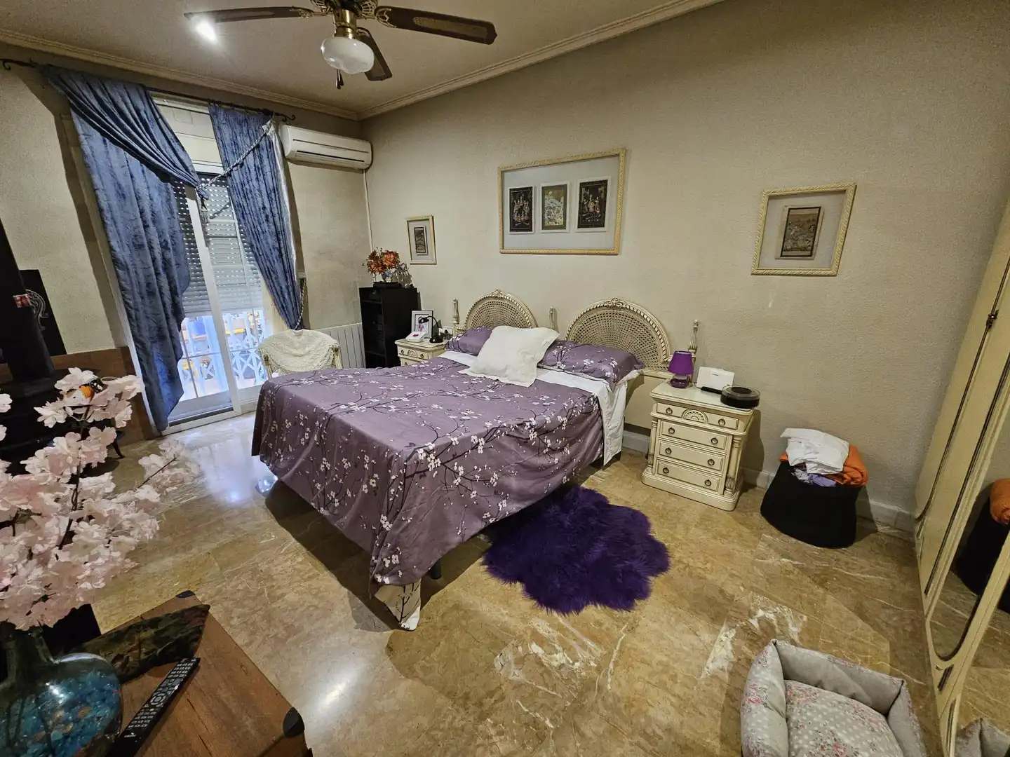 Casa adosada en venta en El Pinós / Pinoso