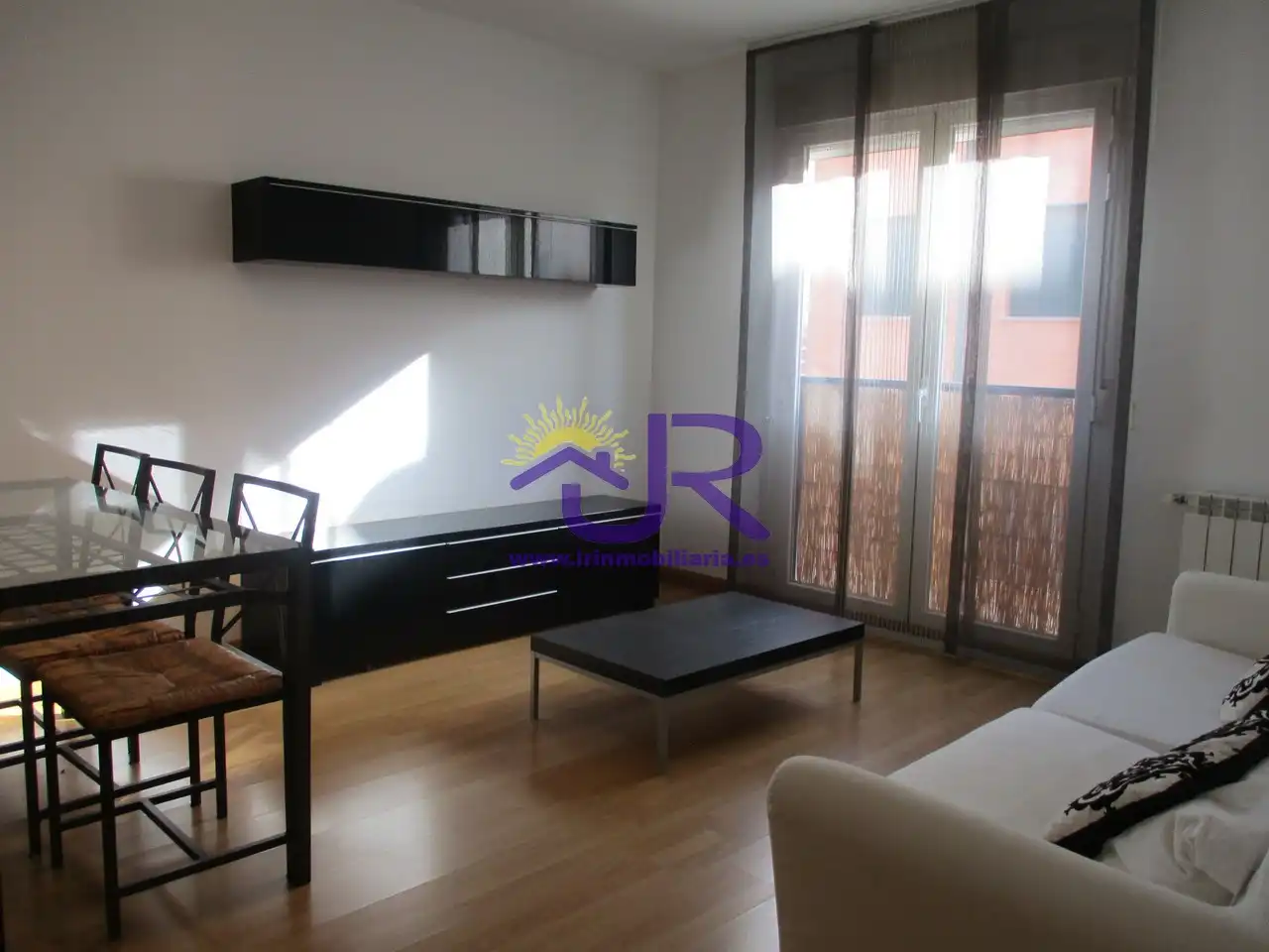 Sala de estar de Apartamento en venta en Paracuellos de Jarama con Calefacción