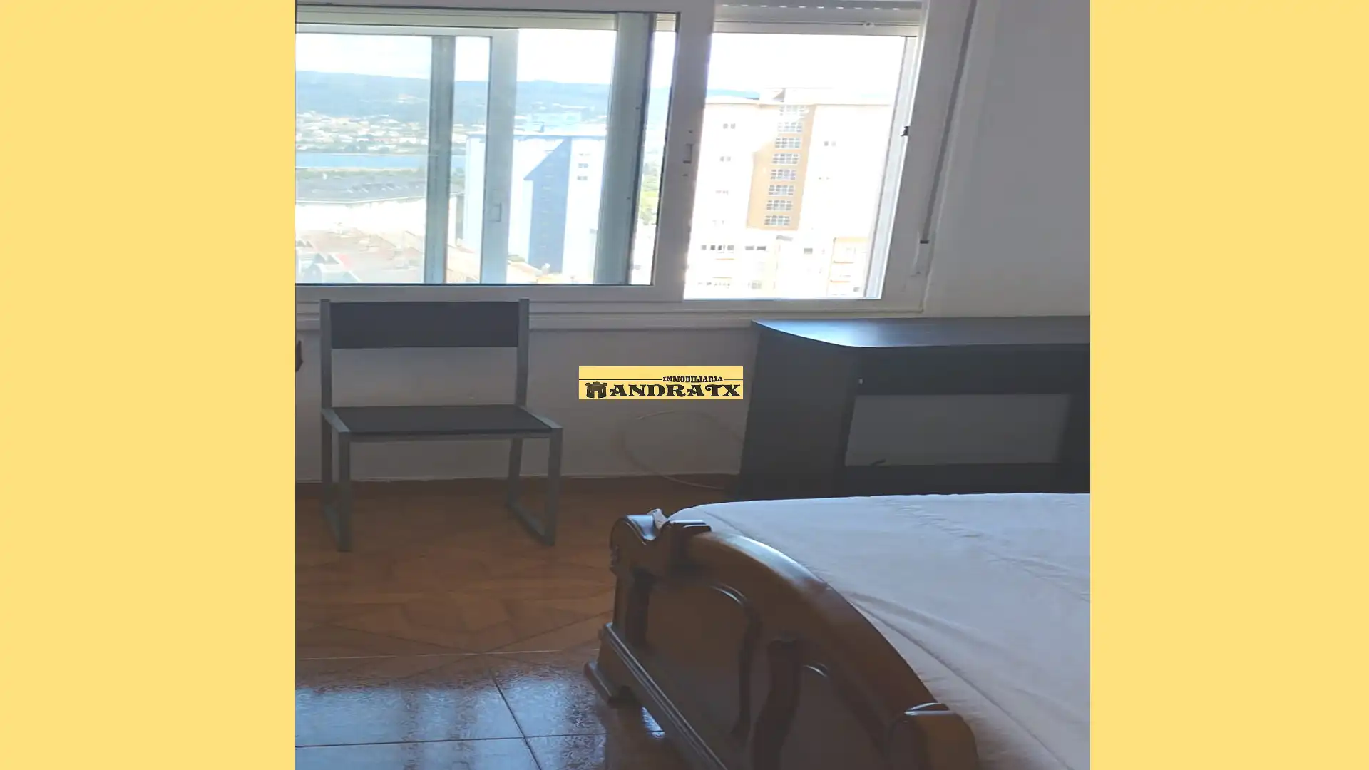 Schlafzimmer von Wohnung zur Miete in Ferrol mit Möbliert