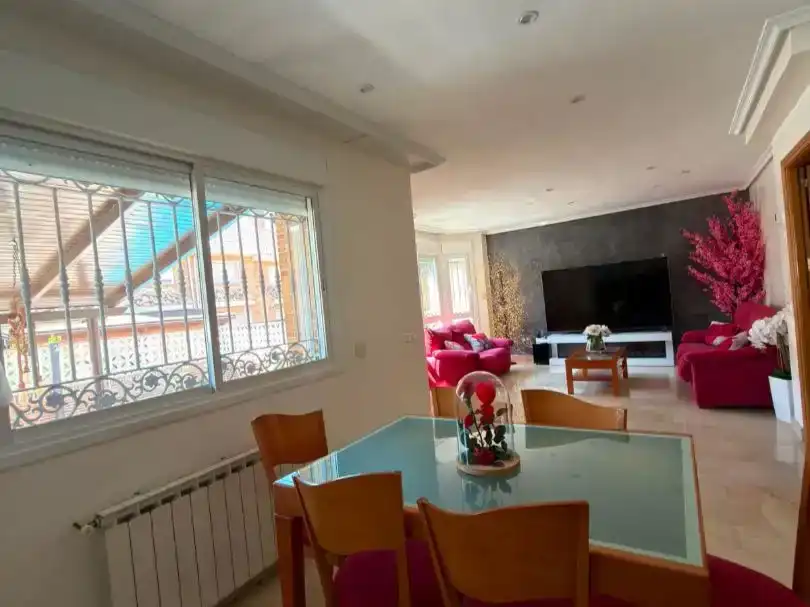 Sala de estar de Piso en venta en Parla con Aire acondicionado, Piscina y Balcón