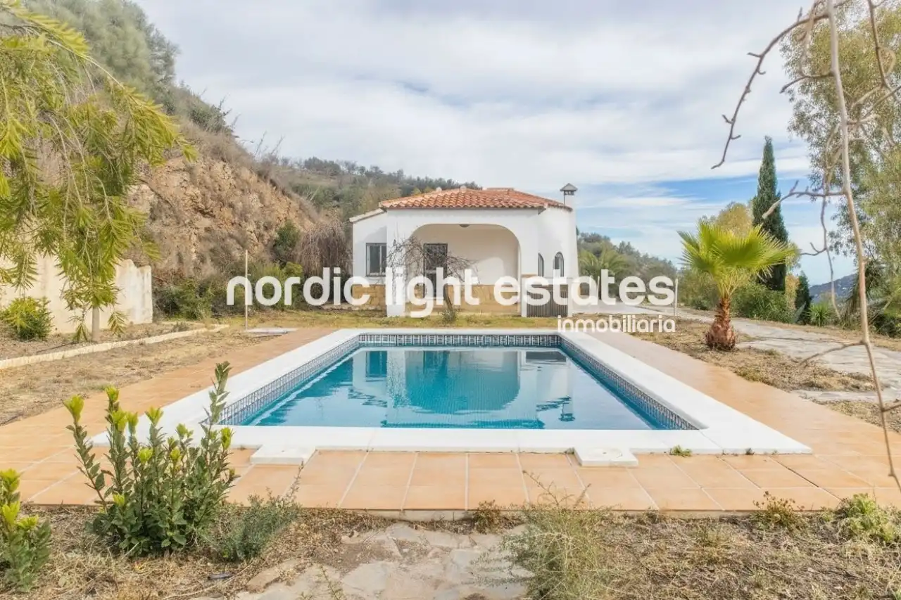Casa amb piscina en venda a Arenas, imagen 5