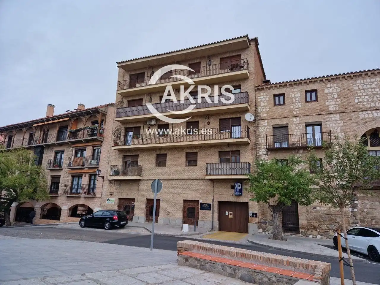 Flat for rent in Calle Costanilla de San Lázaro, Avenida Europa - San Antón