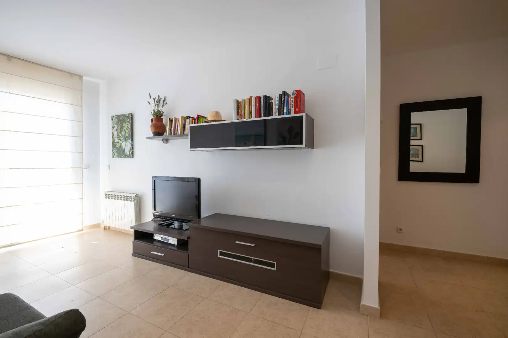 Wohnzimmer von Wohnung zum Verkauf in Calella mit Klimaanlage und Balkon