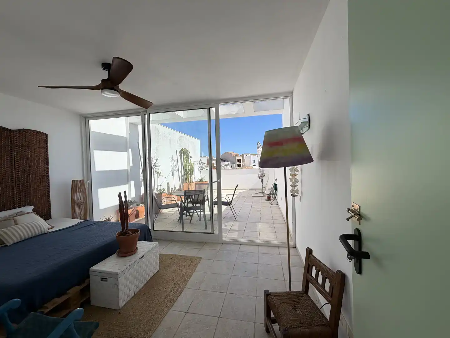 Terrasse von Dachboden zur Miete in Benitachell / El Poble Nou de Benitatxell mit Klimaanlage und Balkon