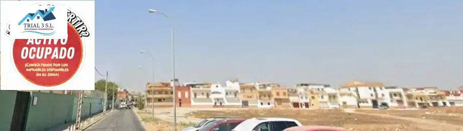 Adossat en venda a HIGUERA