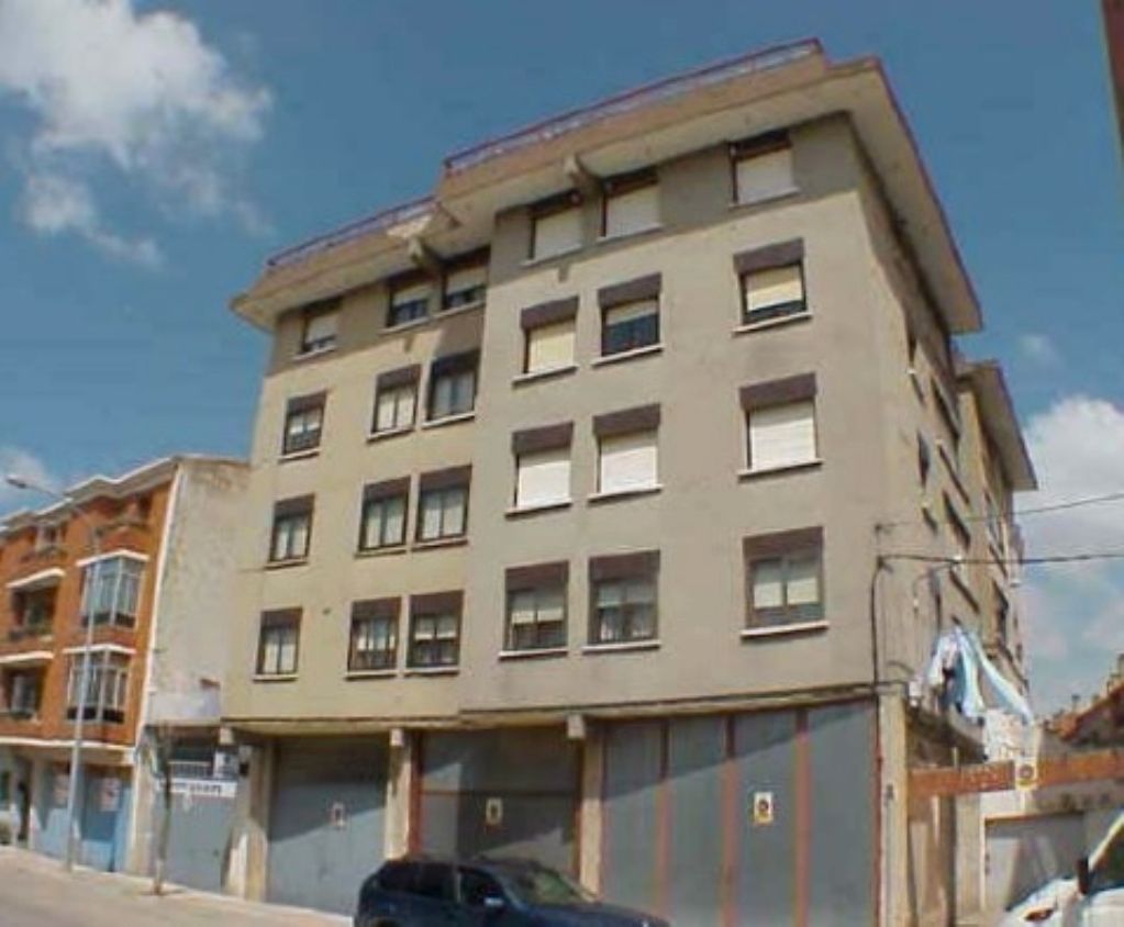 Außenansicht von Wohnung zum Verkauf in Santo Domingo de la Calzada