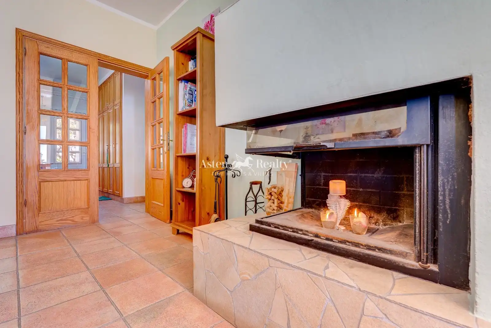 Wohnzimmer von Haus oder Chalet zum Verkauf in Guía de Isora mit Terrasse, Schwimmbad und Möbliert