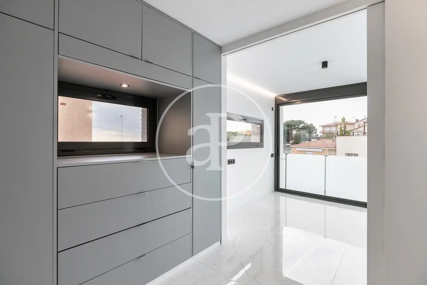 Sala d'estar de Casa o xalet en venda en Sant Just Desvern amb Aire condicionat, Calefacció i Terrassa