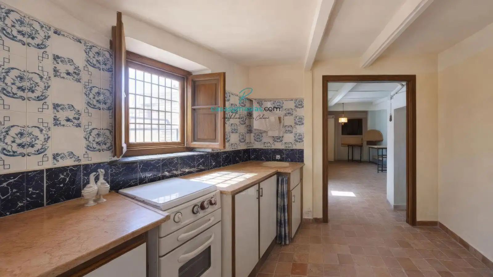 Cuina de Finca rústica en venda en Santa Margarida I Els Monjos amb Calefacció, Jardí privat i Terrassa