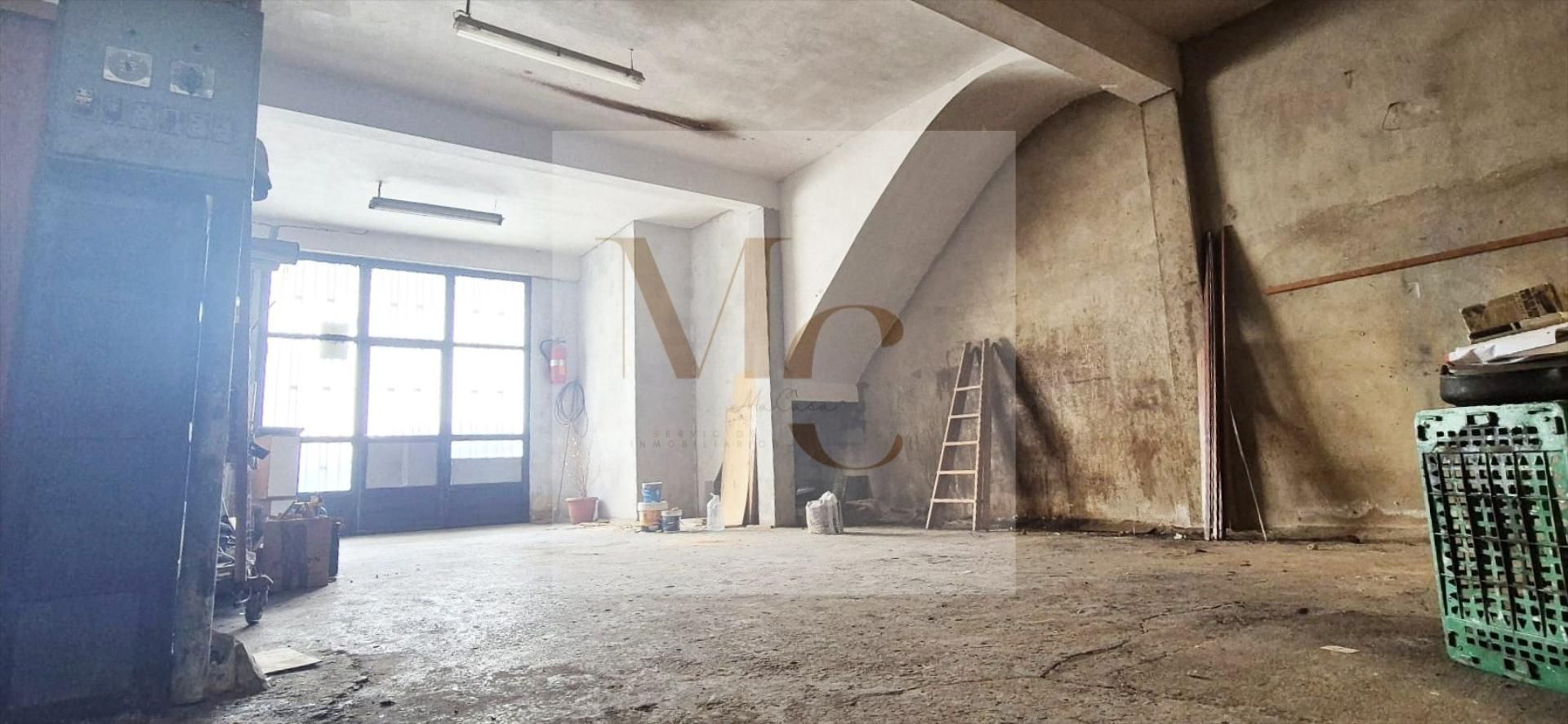 Building for sale in Alginet