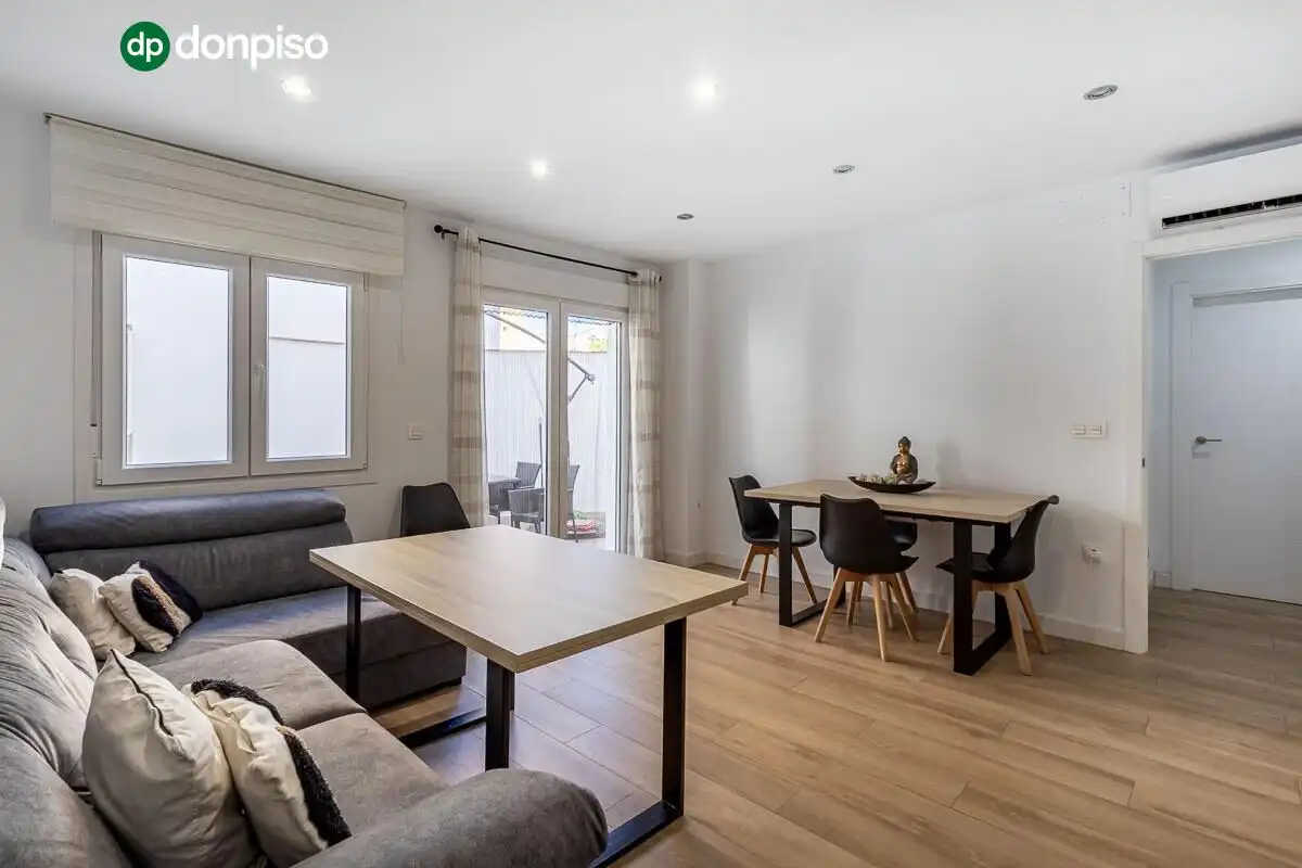 Living room of Detached homes for sale in Churriana de la Vega  with Air Conditioner