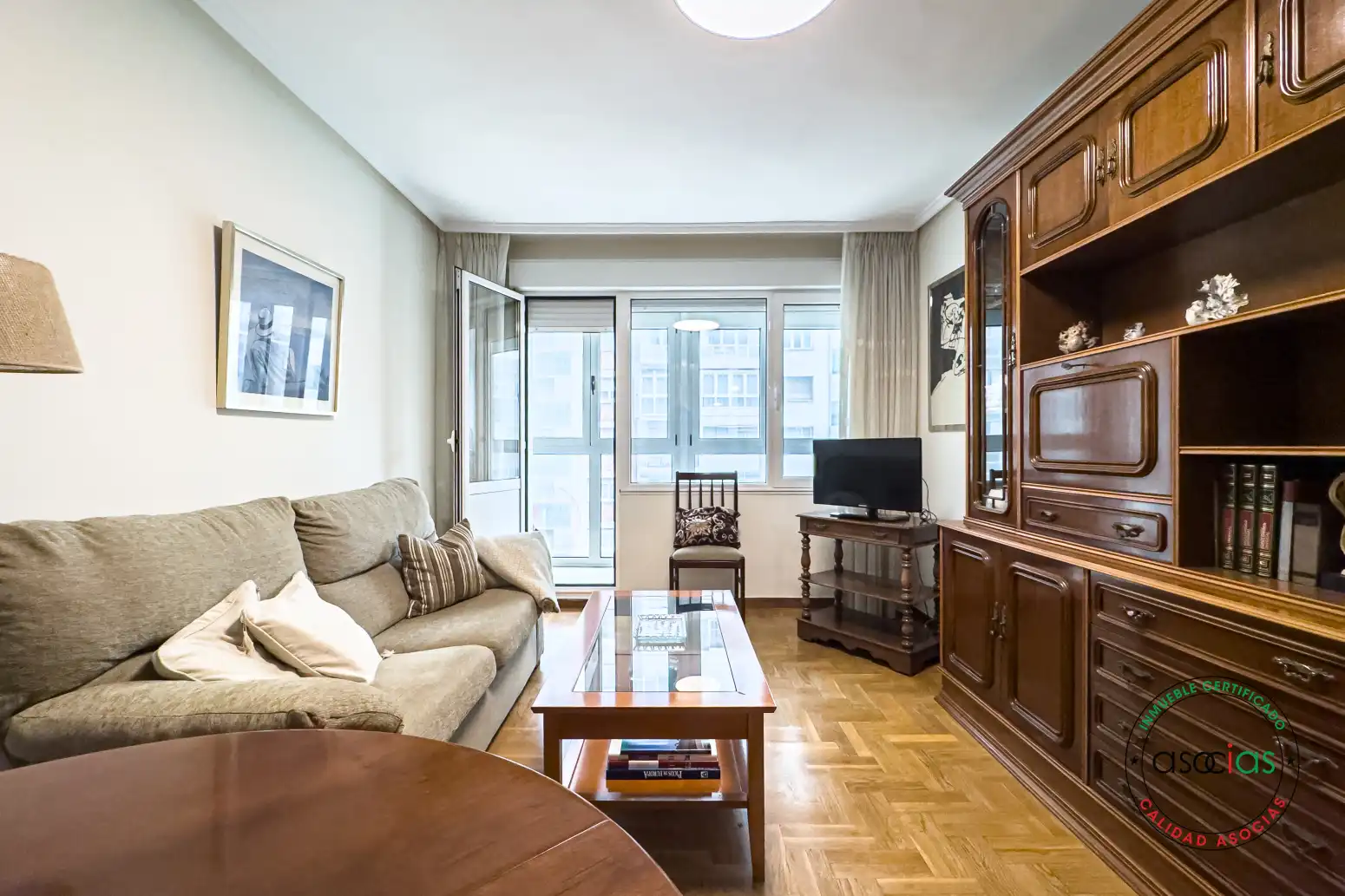 Sala de estar de Piso en venta en Gijón  con Parquet y Terraza