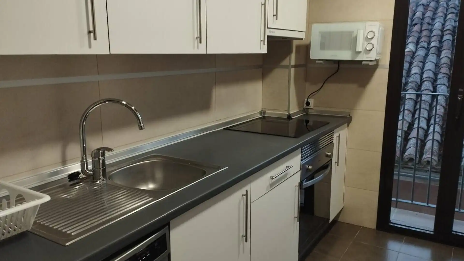 Cocina de Piso de alquiler en Guadalajara Capital