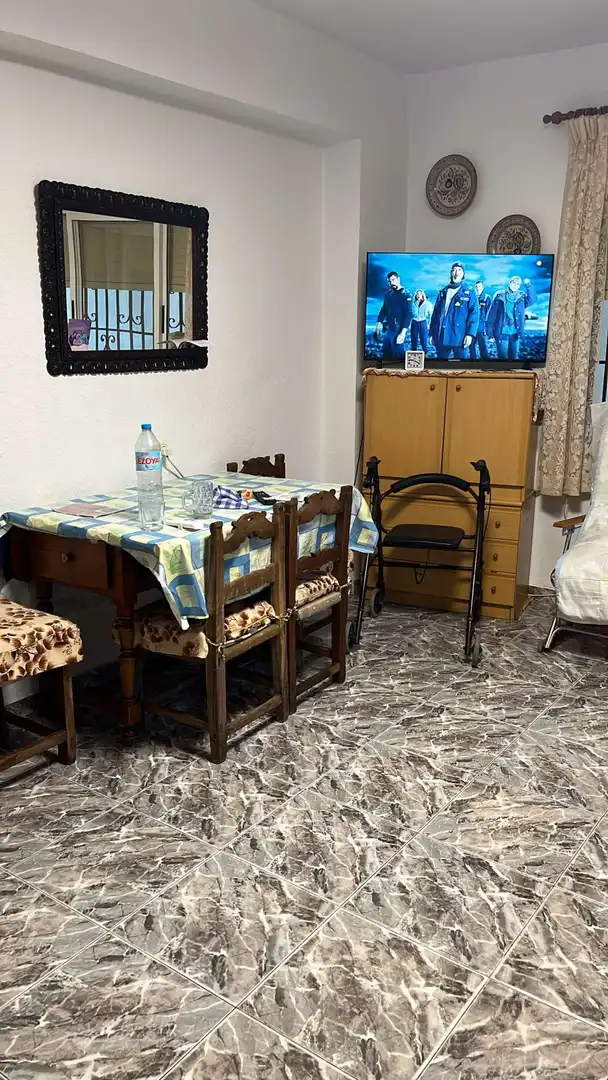 Comedor de Apartamento para compartir en San Pedro del Pinatar con Aire acondicionado, Terraza y Amueblado