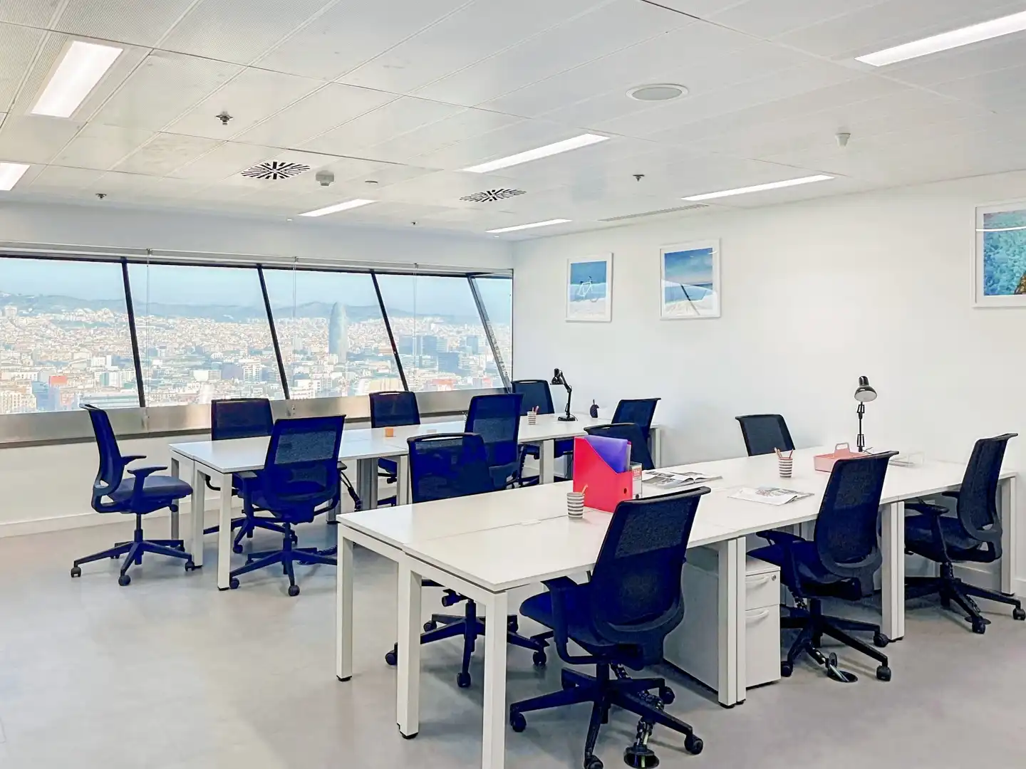 Office for rent in Barcelona  with Air Conditioner, Heating and Furnished