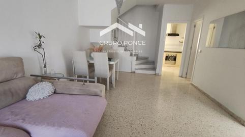 Foto 3 de Casa adosada en venda a Caballero Bonald - San José Obrero - Guadalcacín, Cádiz