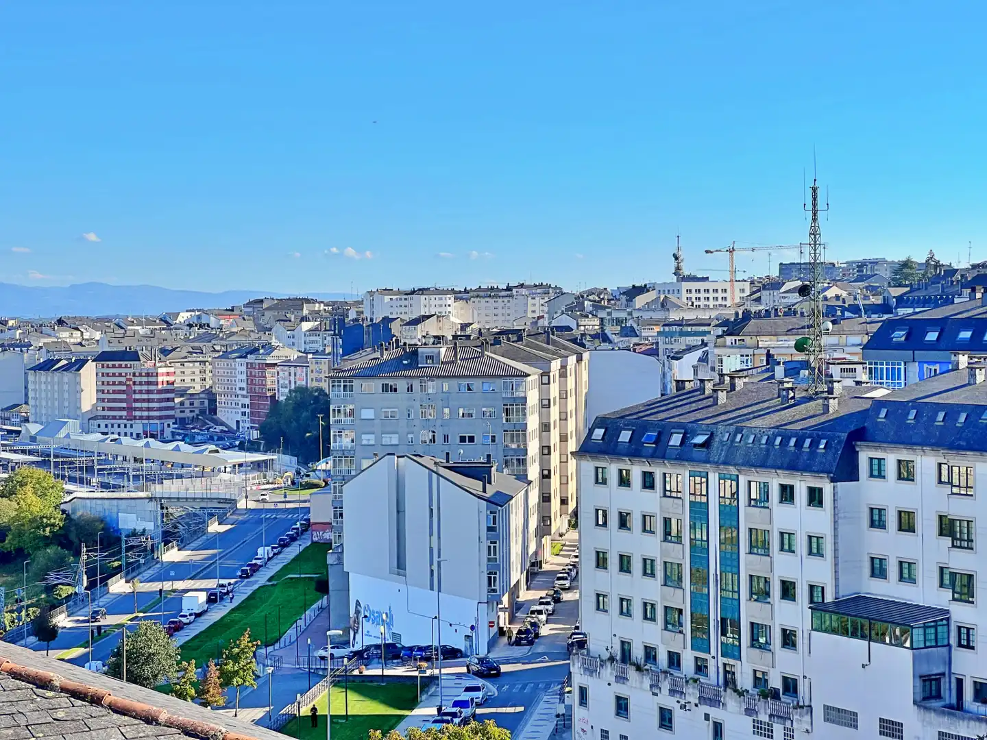 Vista exterior de Piso en venta en Lugo con Calefacción, Jardín privado y Parquet