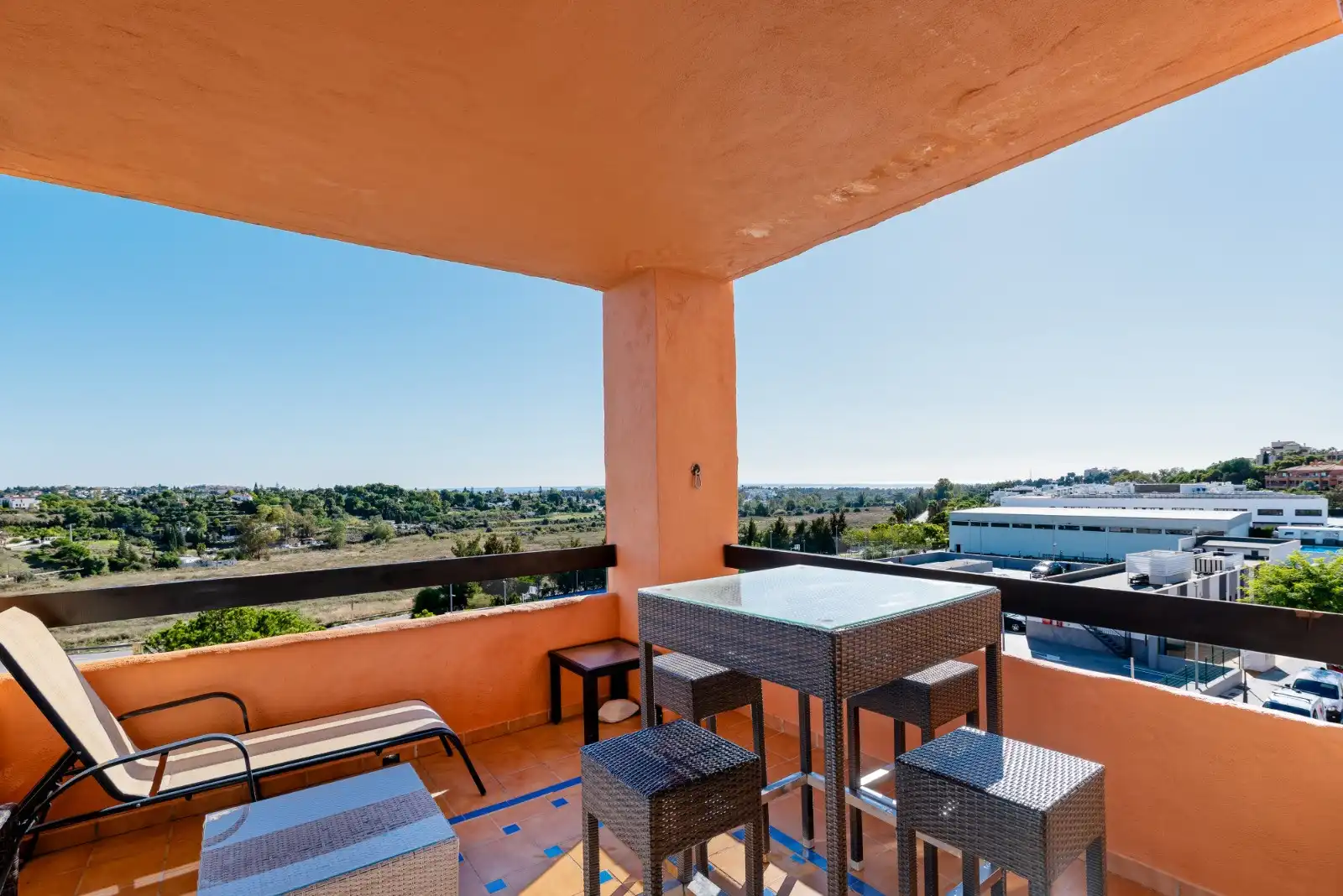 Apartment with terrace for sale in Benahavís pueblo, imagen 3