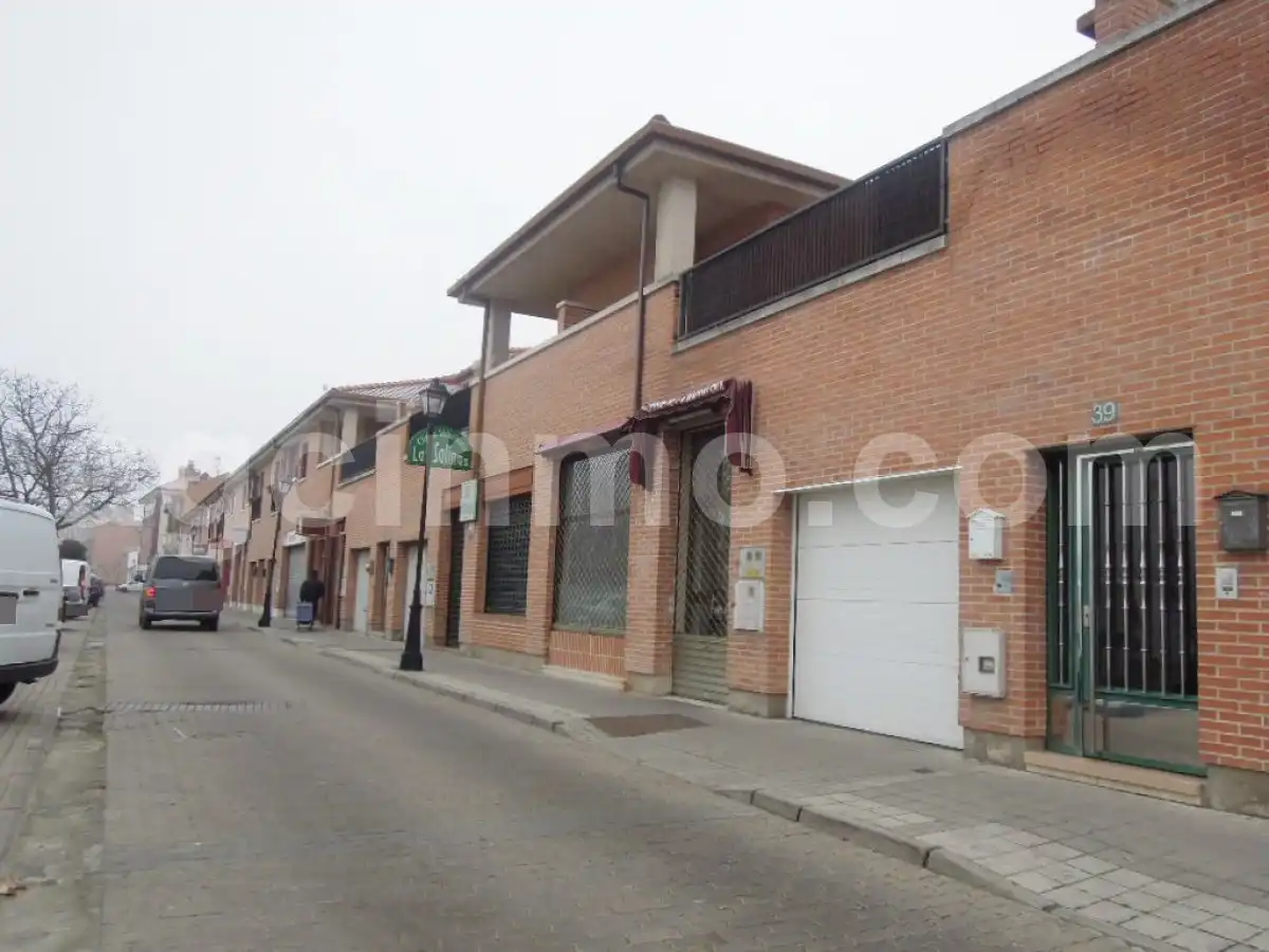 Commercial properties for sale in Laguna de Duero