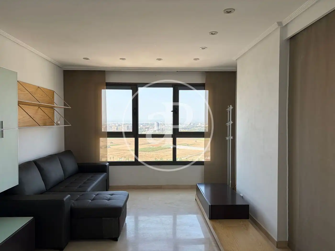 Sala de estar de Piso de alquiler en Valencia con Aire acondicionado, Calefacción y Jardín privado