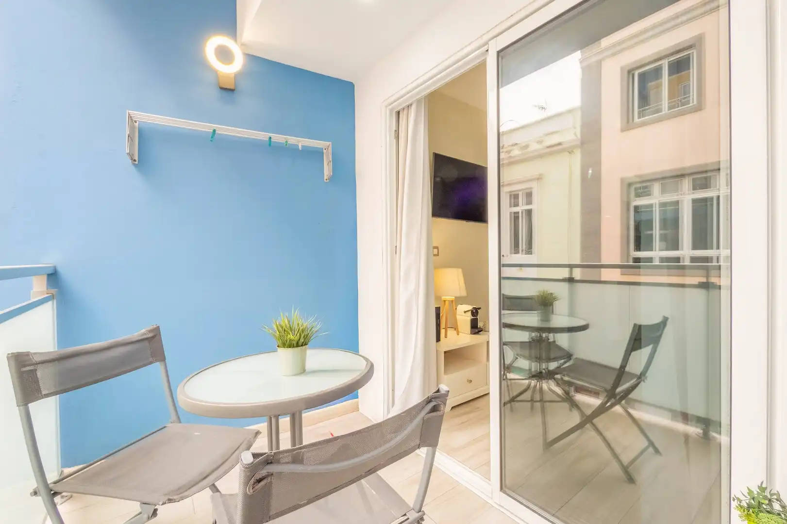 Terraza de Estudio de alquiler en Las Palmas de Gran Canaria con Amueblado y Balcón