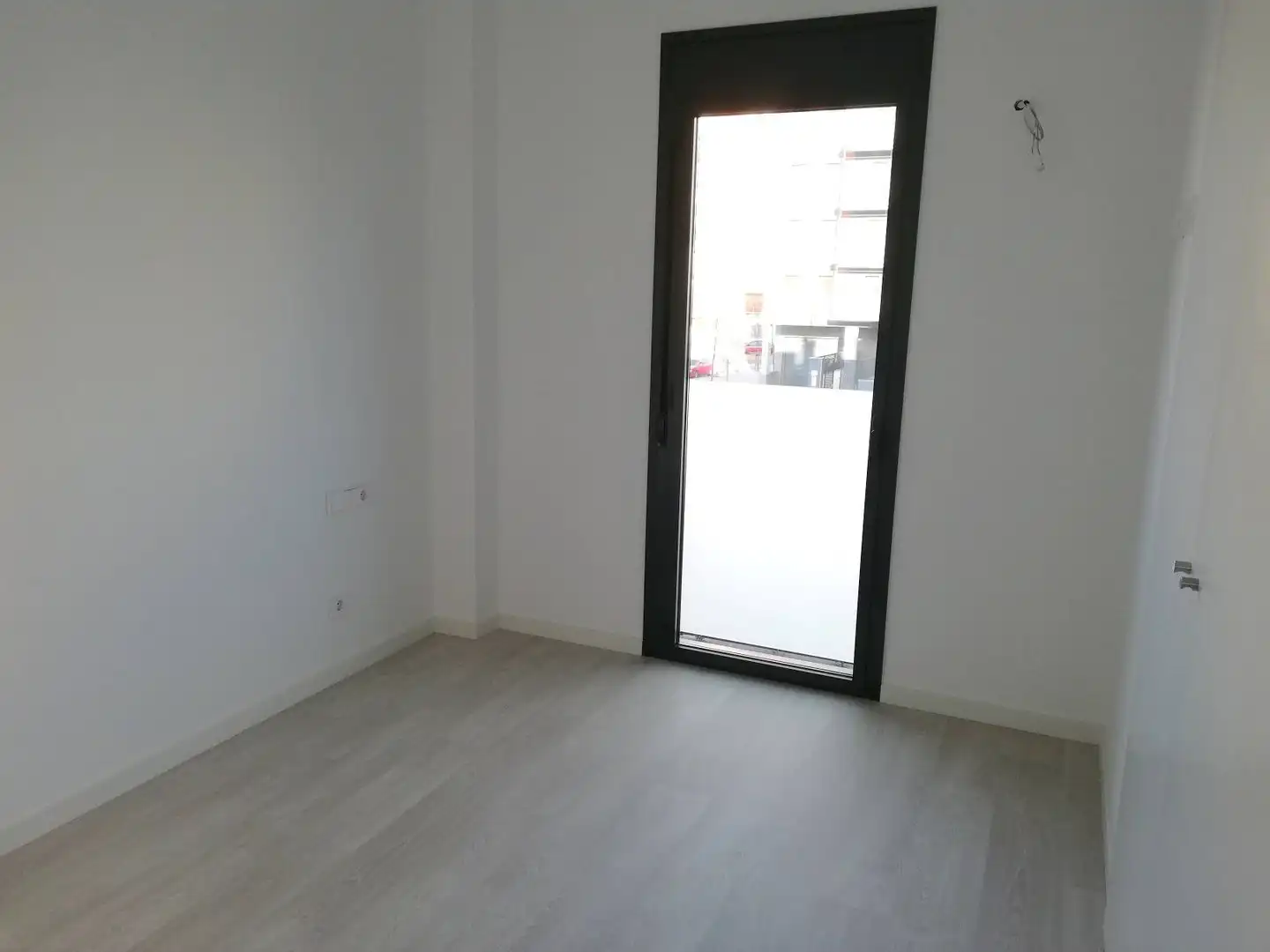 Bedroom of Flat for rent in L'Hospitalet de Llobregat  with Heating, Parquet flooring and Balcony