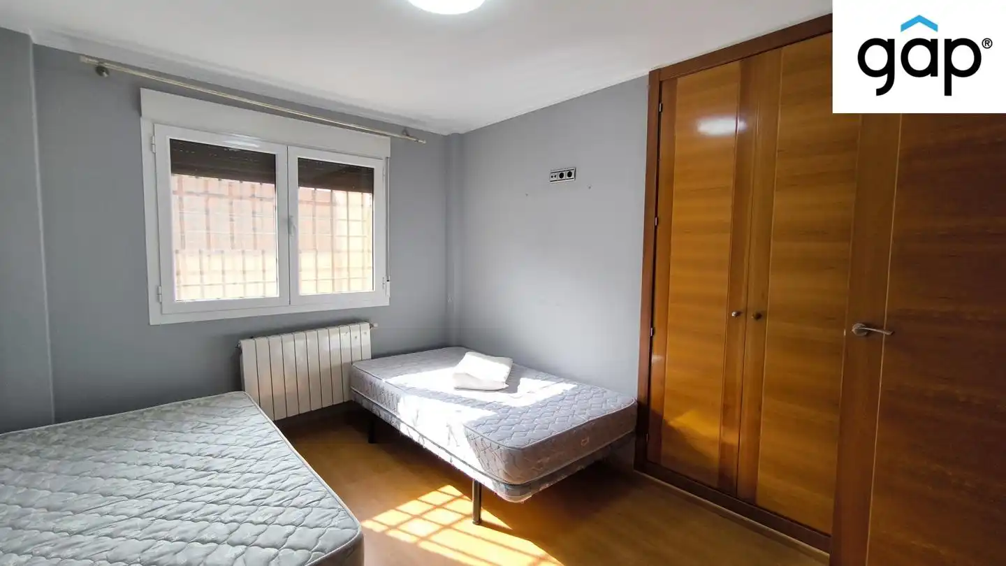 Habitación de Casa o chalet en venta en Horcajo de Santiago con Aire acondicionado, Calefacción y Amueblado