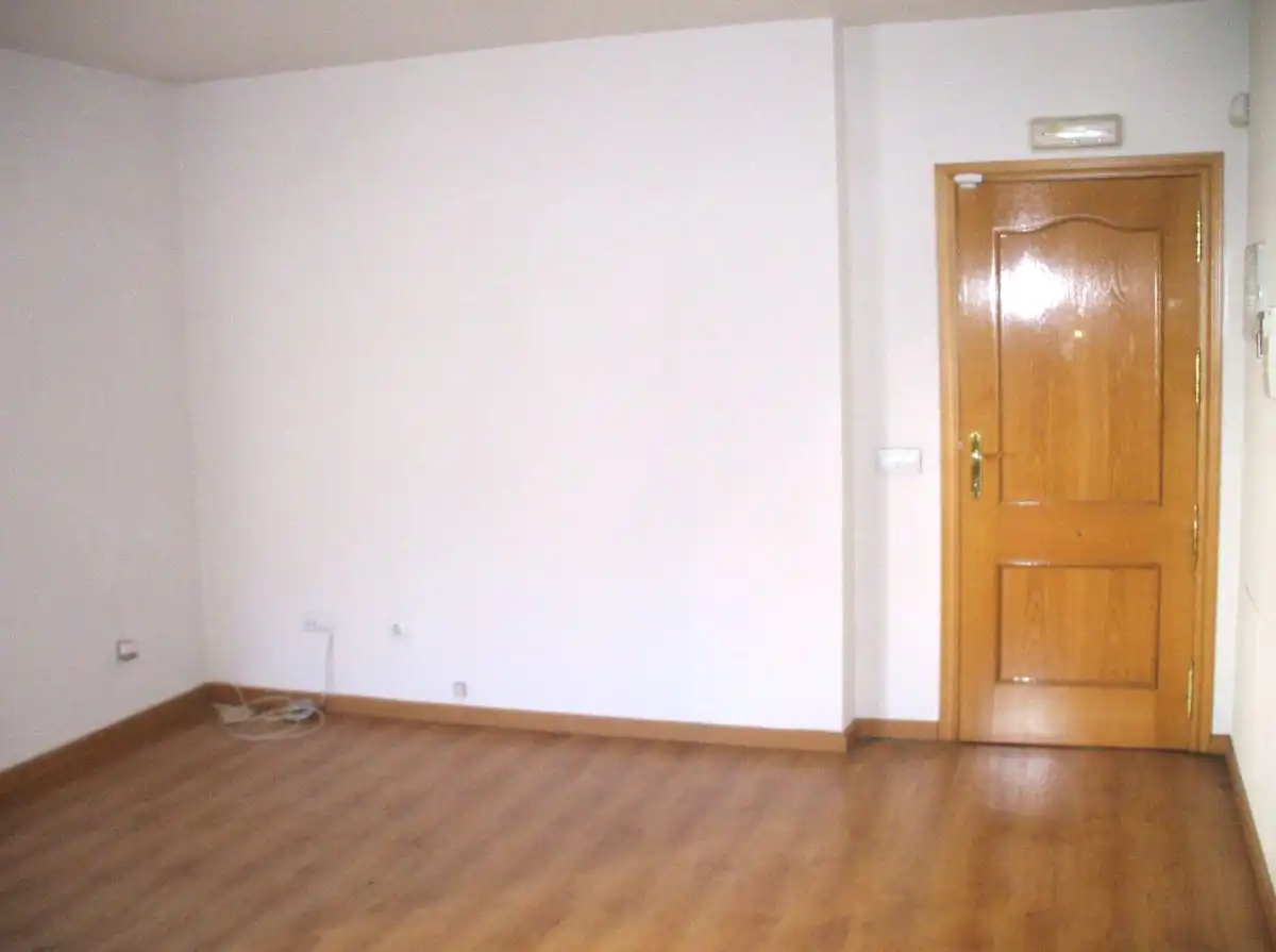 Office space with lift to rent in RAMON Y CAJAL, imagen 5