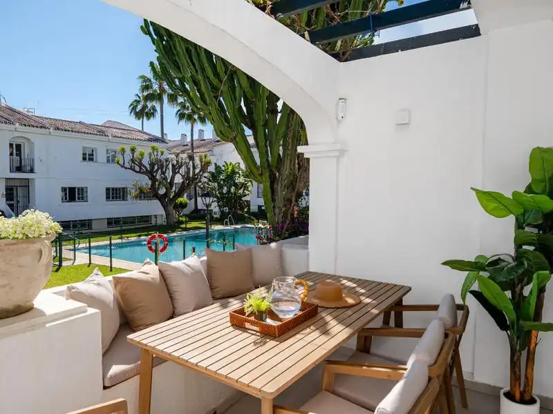 Terrace of Detached homes for sale in Marbella  with Air Conditioner, Heating and Terrace