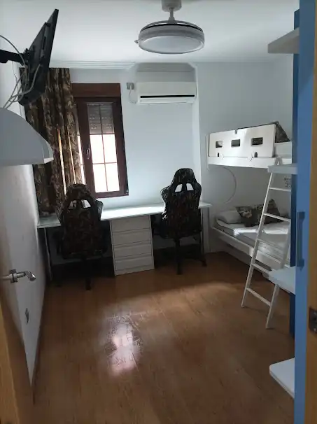 Habitación de Piso en venta en Linares con Aire acondicionado, Calefacción y Amueblado