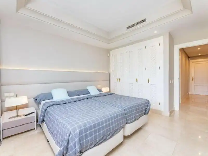 Apartament amb terrassa en venda a Nueva Andalucía, imagen 16