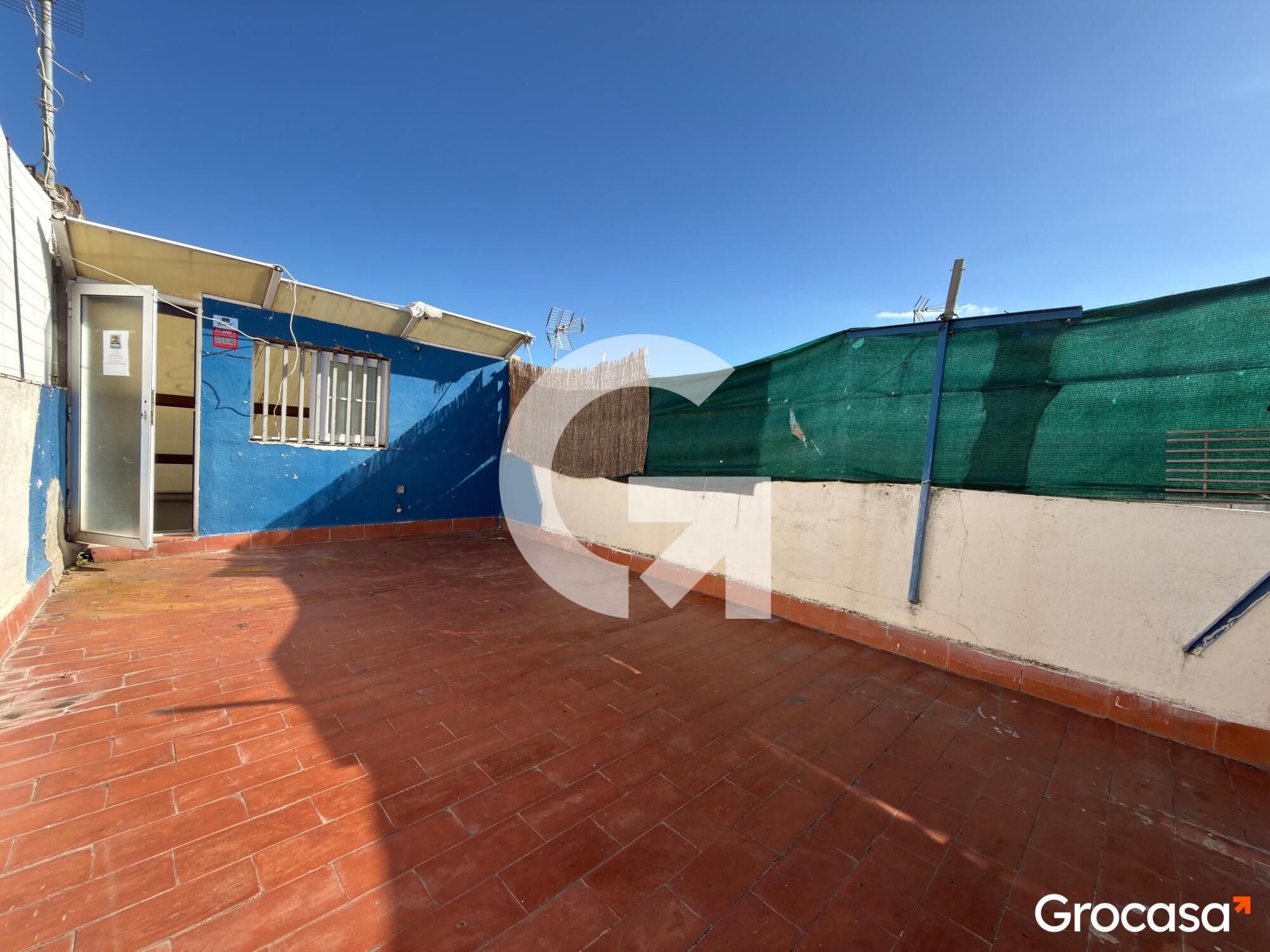 Terrassa de Pis en venda en Mataró amb Terrassa, TV i Internet