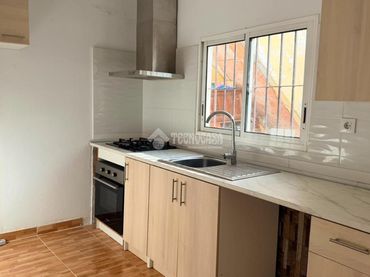 Casa aparellada en venda a La Banda - Campo de Fútbol