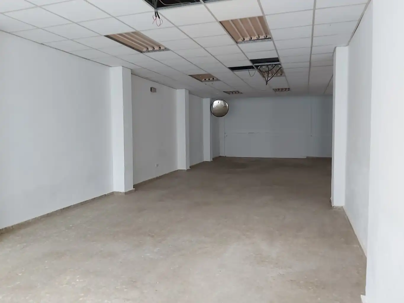 Local comercial en venda a Carrer de la Mestra Inés Mir, imagen 4