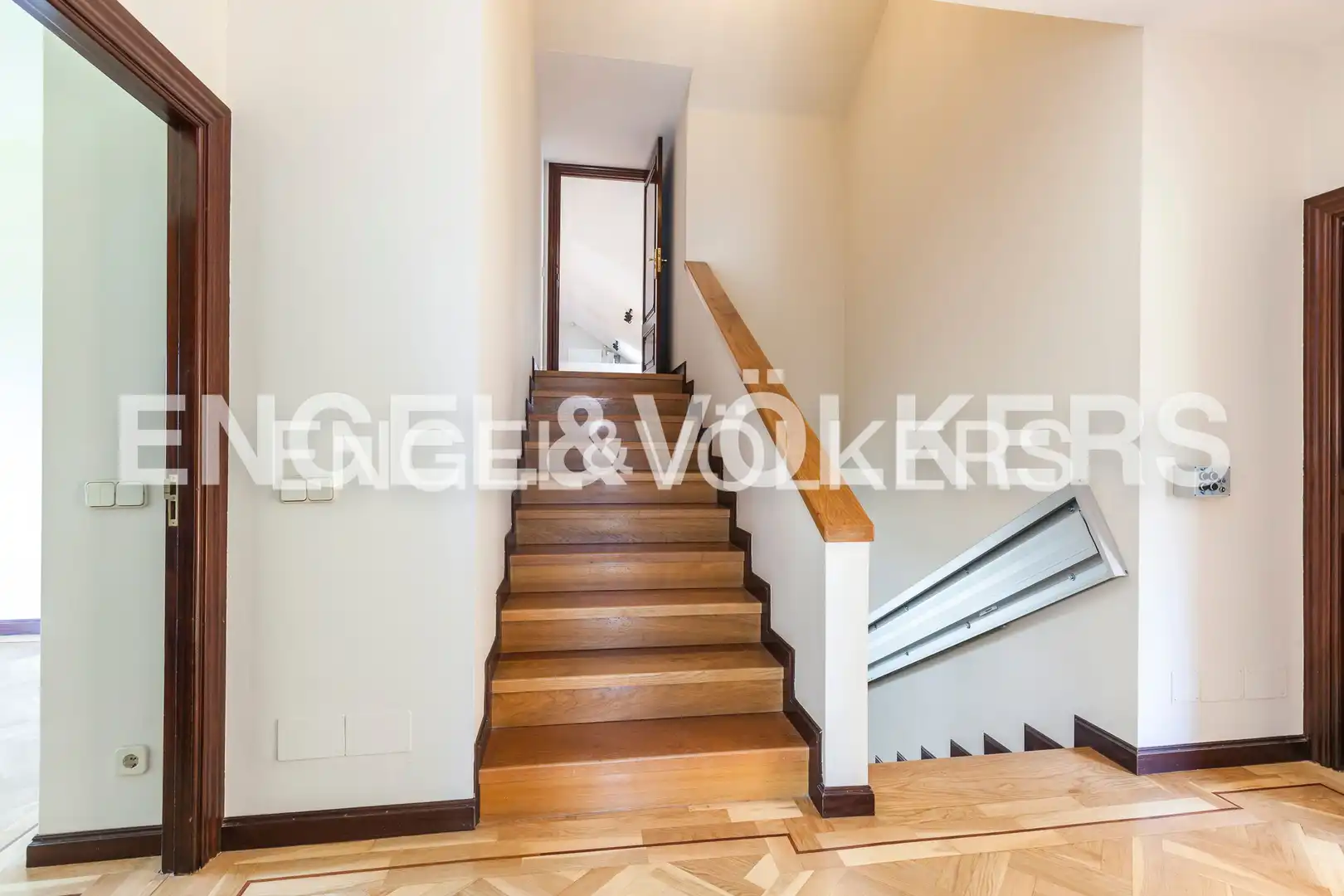 Casa o chalet en venta en Madrid con Aire acondicionado, Calefacción y Jardín privado