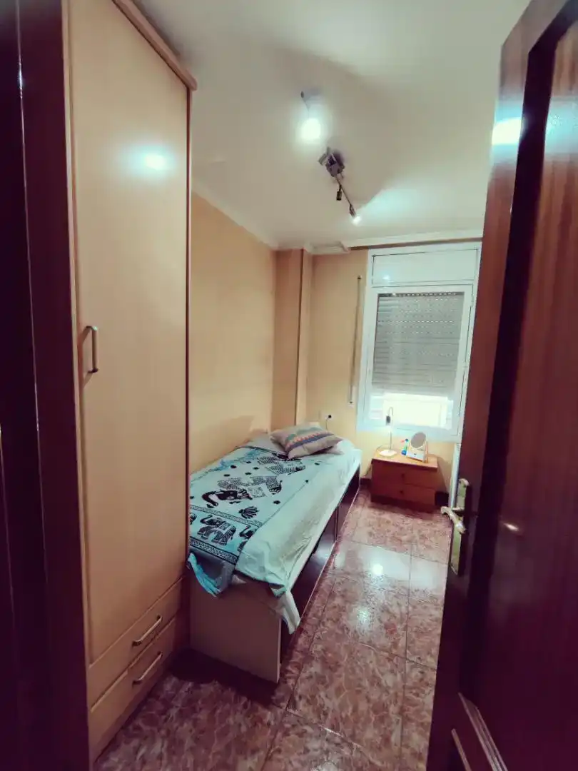 Bedroom of Flat for share in La Llagosta, Barcelona