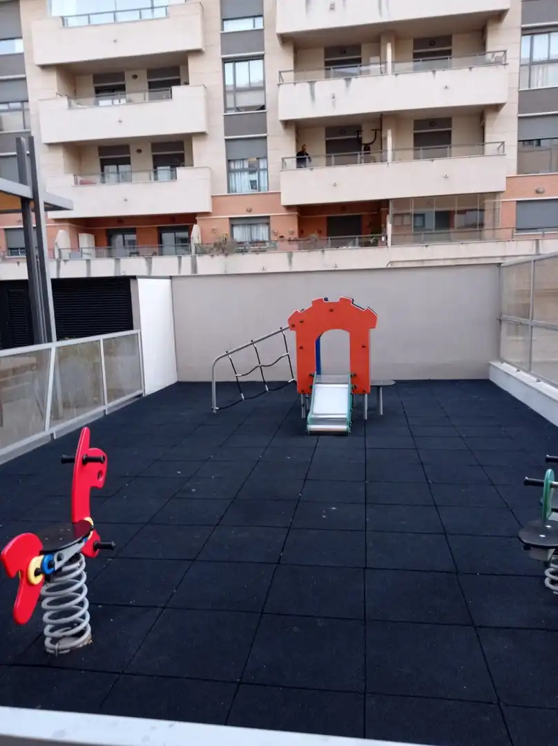 Terraza de Piso de alquiler en Málaga con Terraza, Trastero y Horno