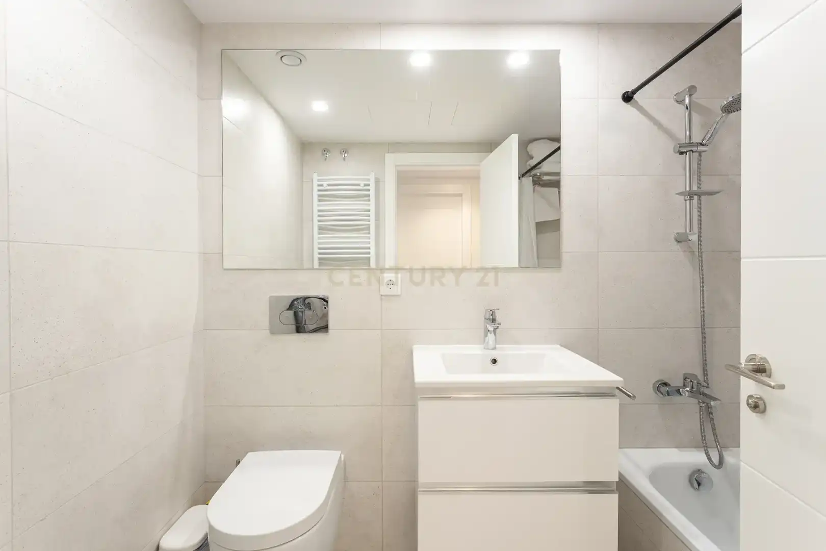 Apartments for sale in Carrer Professor Barraquer, Esplugues de Llobregat, -1, Finestrelles