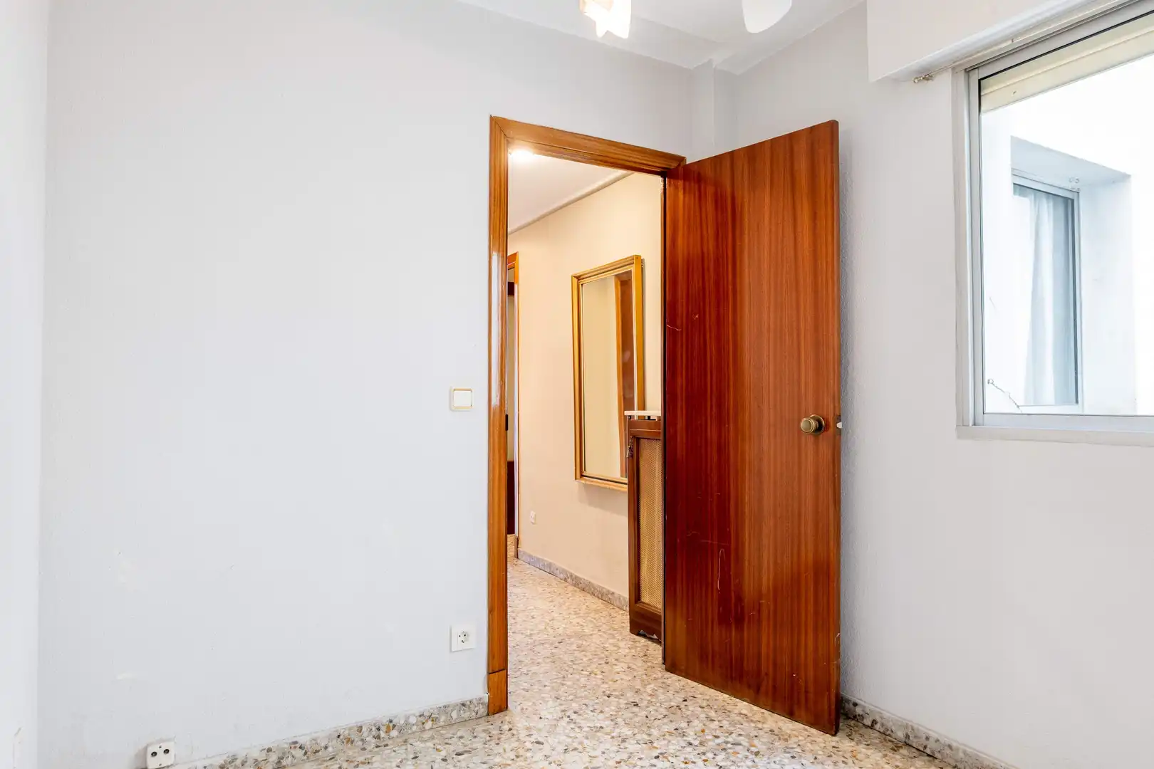 Flat for sale in Zaragoza  with Heating, Terrace and Balcony