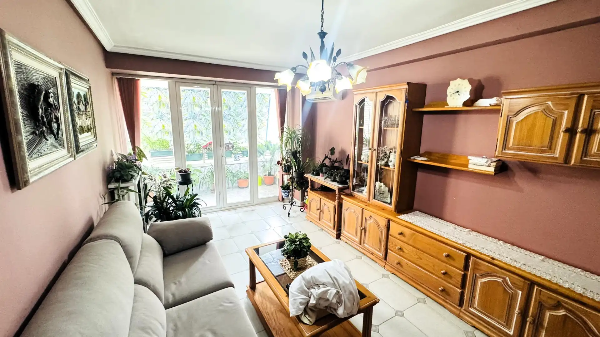 Living room of Flat for sale in Parla  with Air Conditioner, Heating and Private garden