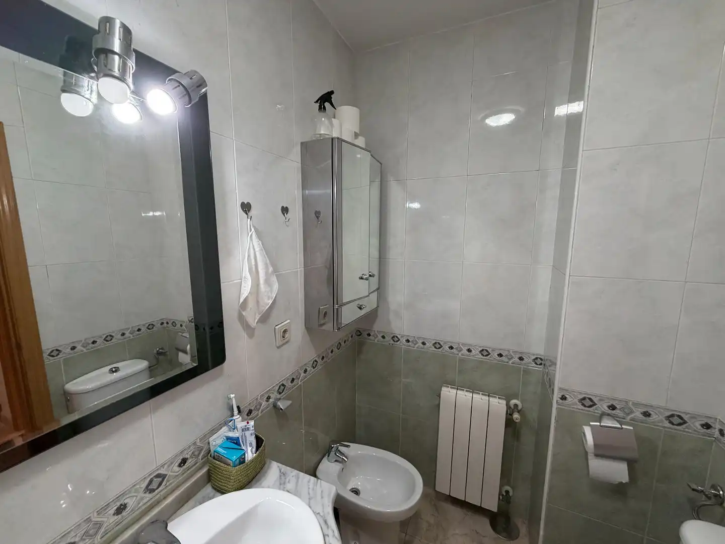 Bathroom of Flat for sale in Villanueva de la Cañada  with Air Conditioner and Heating