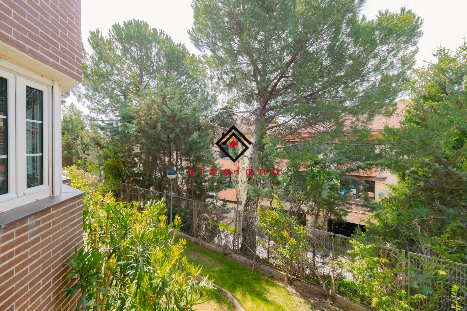 Jardí de Pis en venda en Las Rozas de Madrid amb Aire condicionat, Calefacció i Parquet
